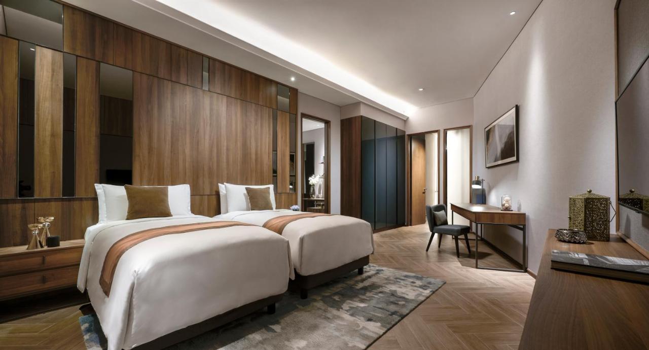Oakwood Premier Cozmo Giacarta Esterno foto